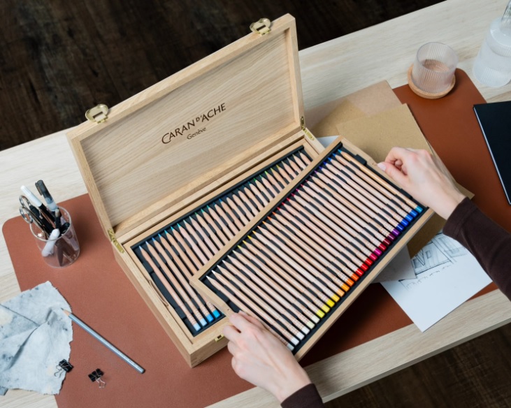 Caran d'Ache Luminance 6901 houten kist 100 kleurpotloden - Afbeelding 2