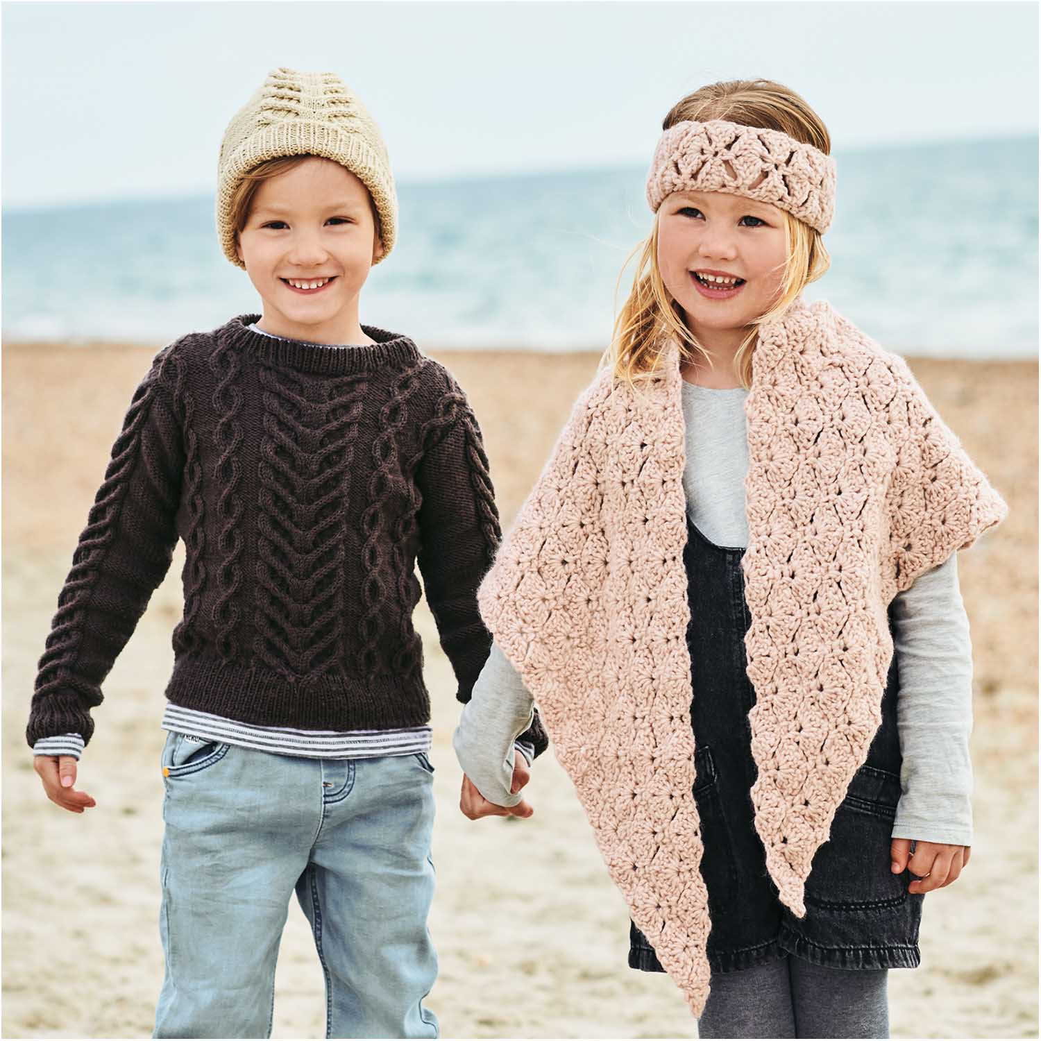 Rico Essentials Super Aran - keuze uit diverse kleuren - Afbeelding 2