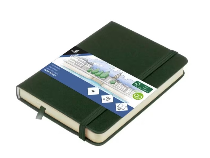  Schetsboek Kangaro A6 Bos Groen PU hardcover 80 blad 140 grams roomwit papier met elastiek en lint