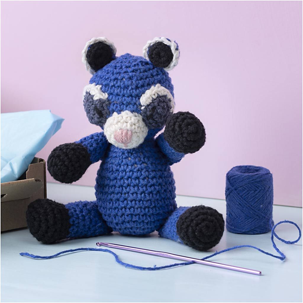 Hobbyset Amigurumi, Wasbeer, zwart, blauw - Afbeelding 1