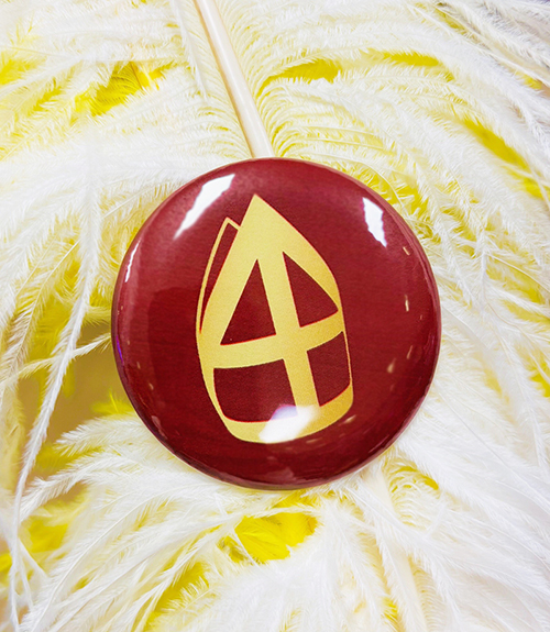 Button (barretspeld) Mijter Sinterklaas D.Rood acc5