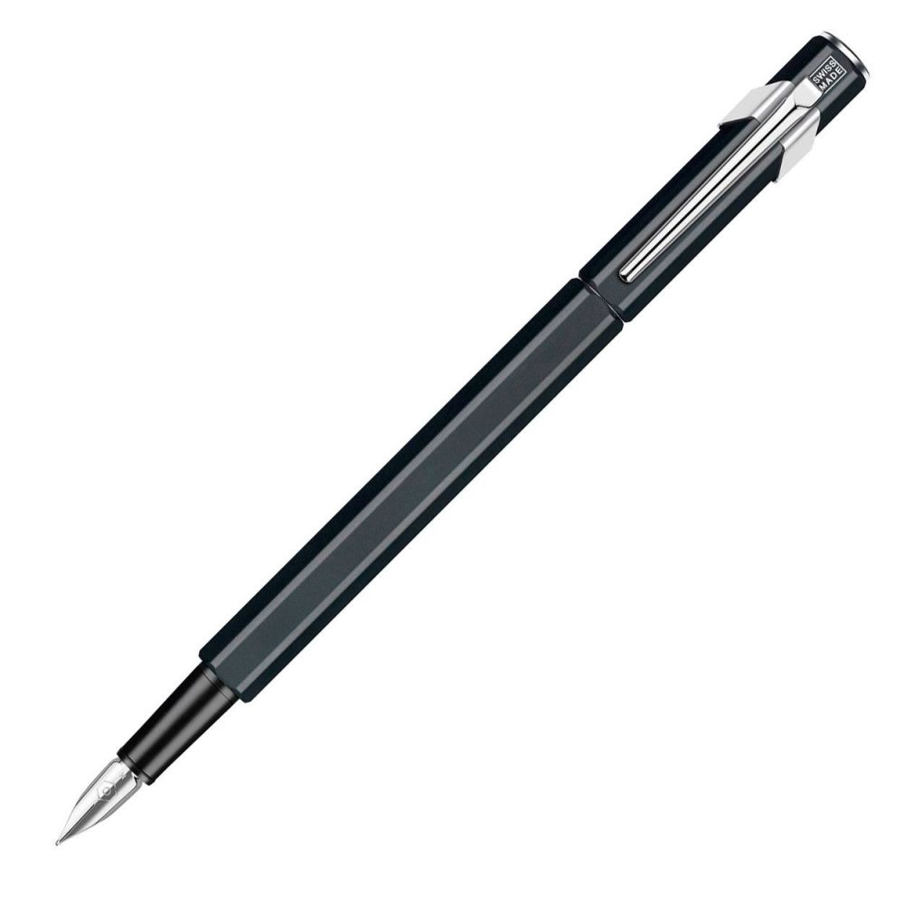 Vulpen F, Zwart