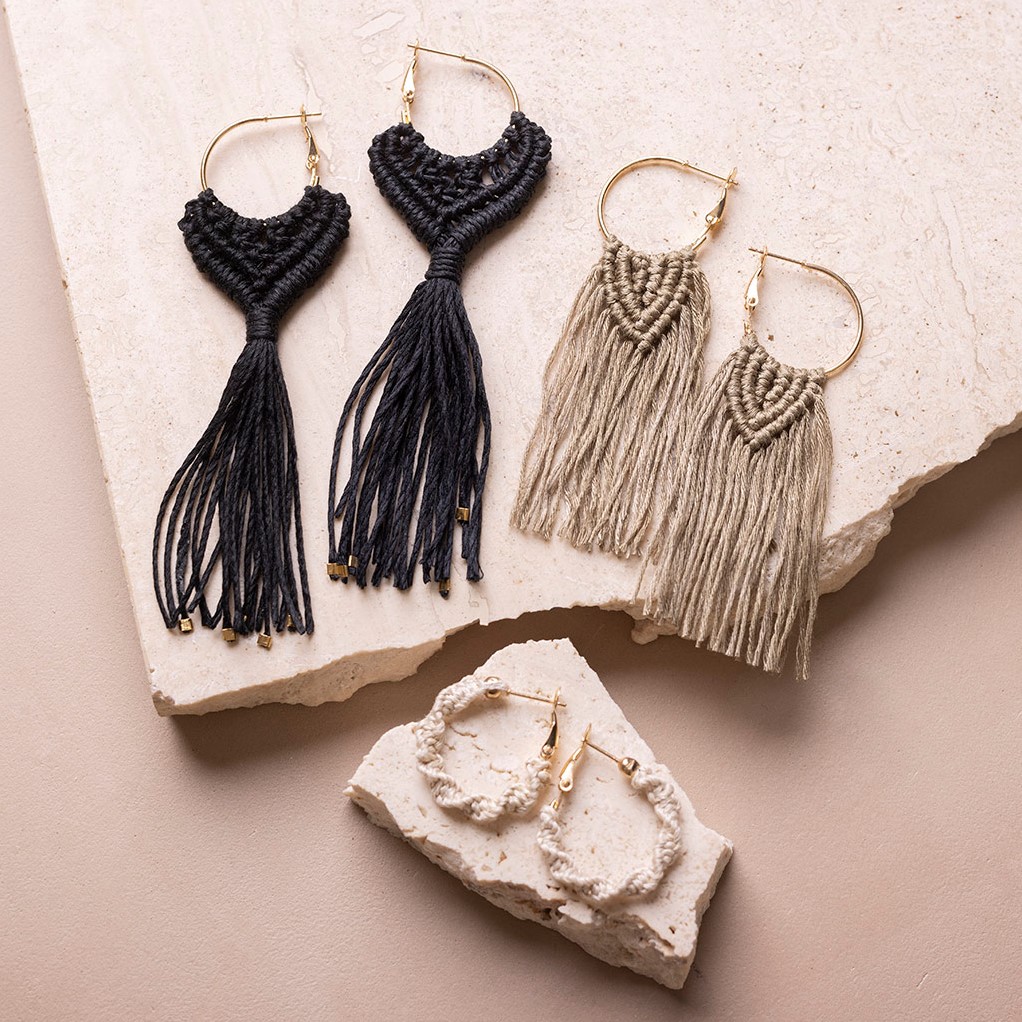 Mini Hobbyset Macramé, Oorbellen, zwart, olijfbruin, zandkleur, 1 doos - Afbeelding 3
