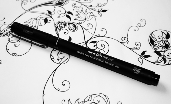 Uni Pin Fineliners - keuze uit 12 diktes - Afbeelding 1